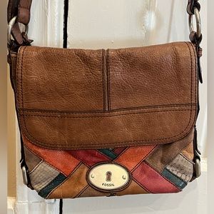Fossil crossbody snap purse